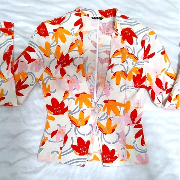 SISLEY PARIS Short Vest Jacket - Picture 1 of 9